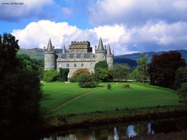 inverary_castle_scotland